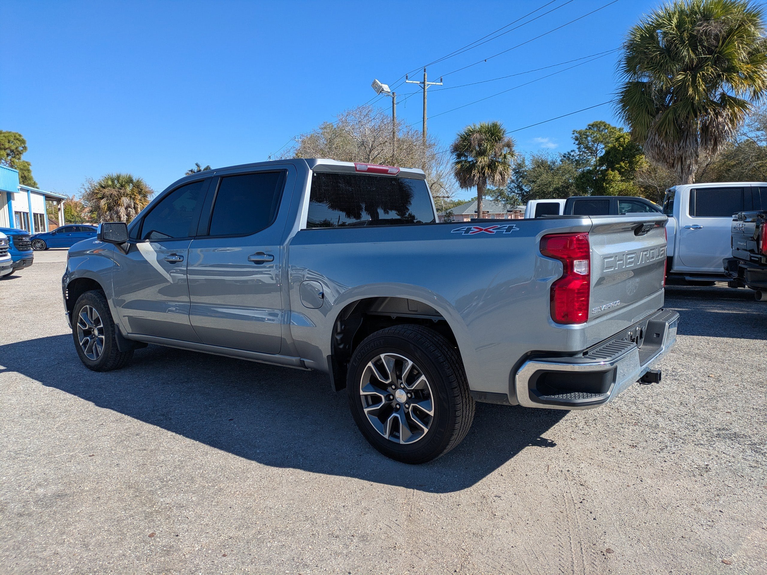 2023 Chevrolet Silverado 1500 LT (2FL)