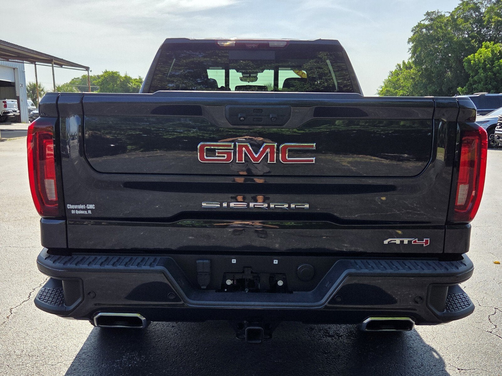 2023 GMC Sierra 1500 AT4