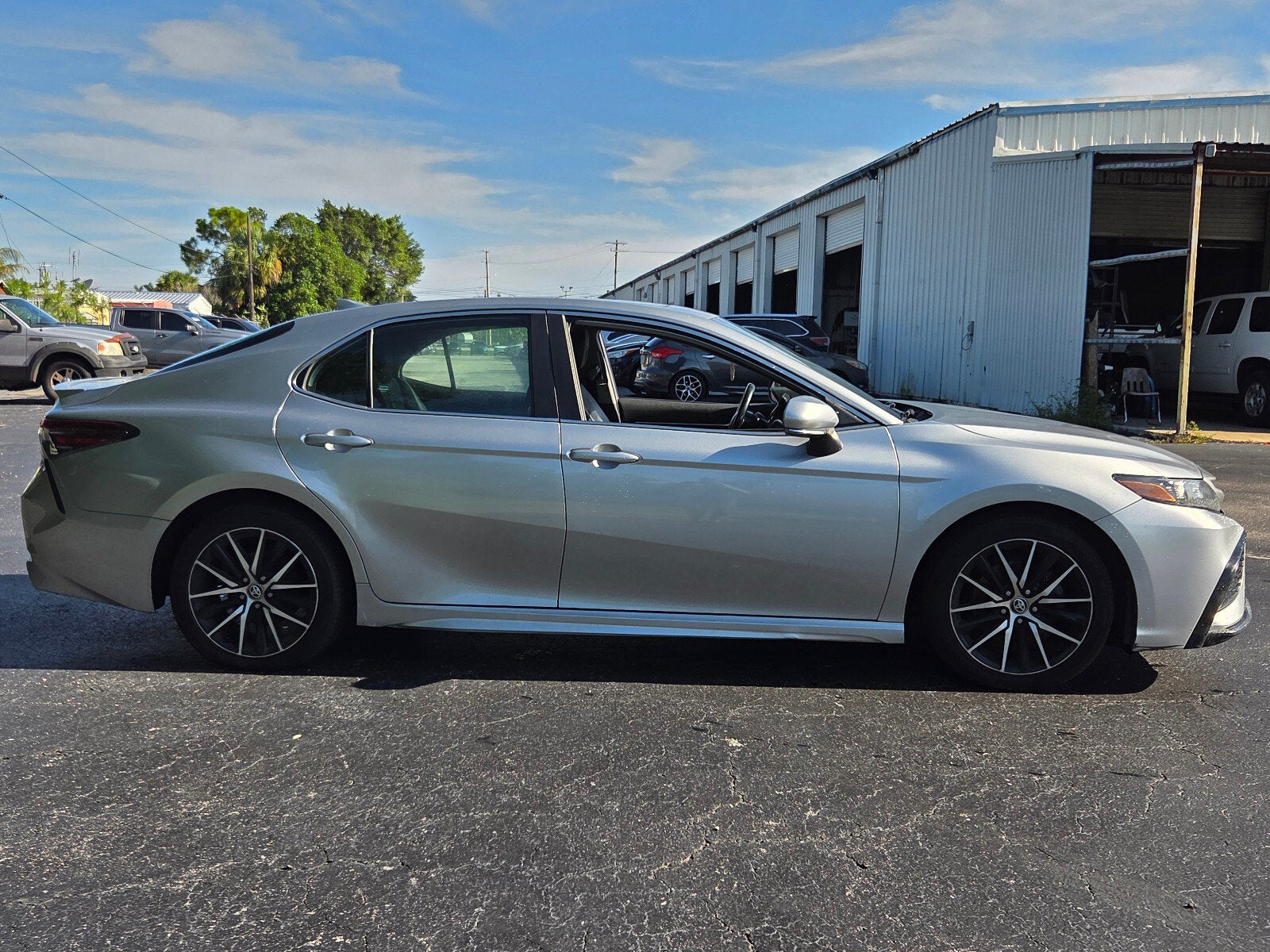 2021 Toyota Camry SE