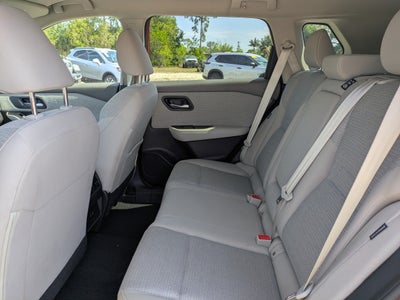 2023 Nissan Rogue SV FWD
