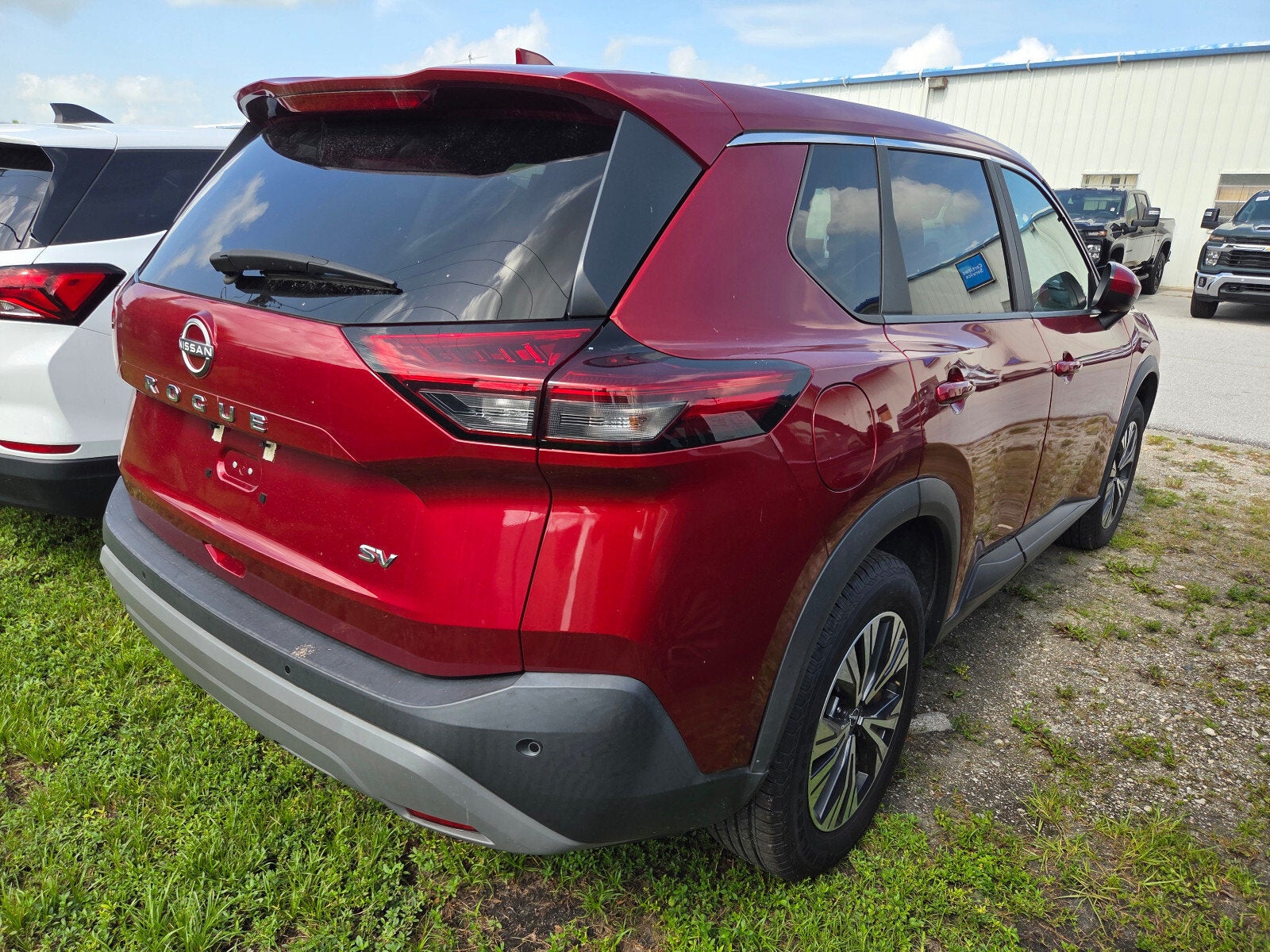 2023 Nissan Rogue SV FWD