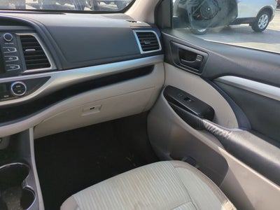 2015 Toyota Highlander LE Plus V6