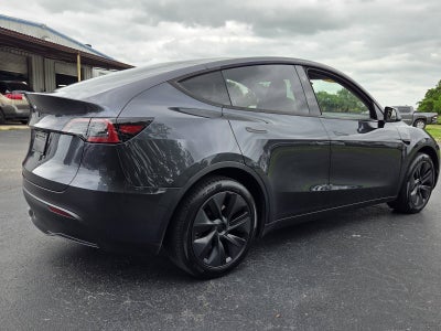 2024 Tesla Model Y Base