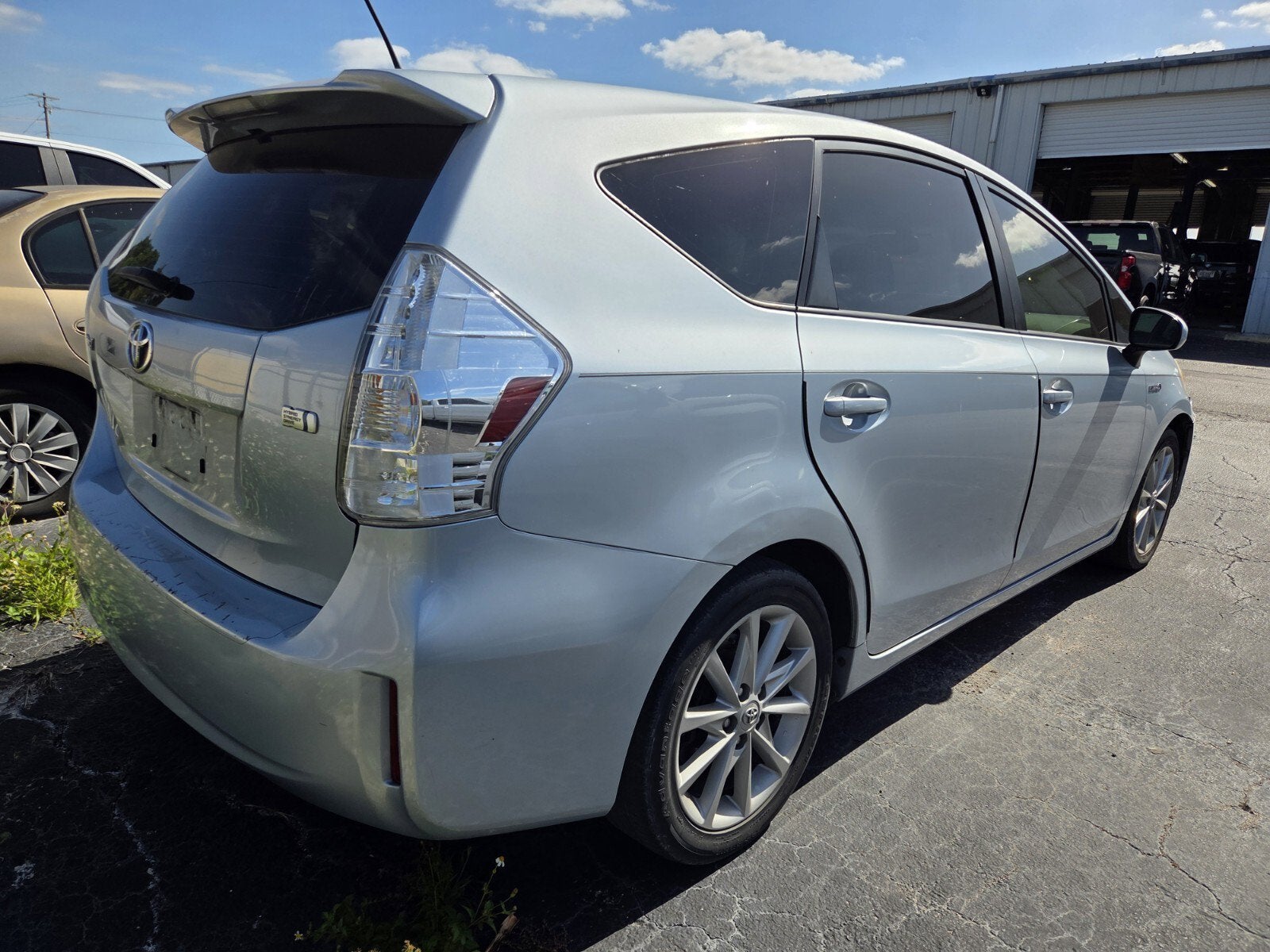2013 Toyota Prius v Five