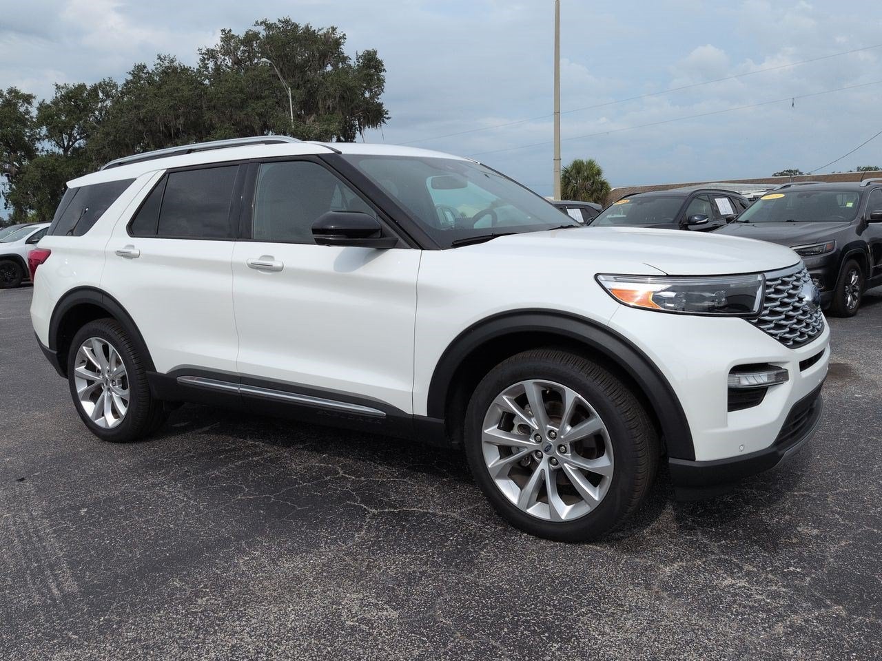 2022 Ford Explorer Platinum