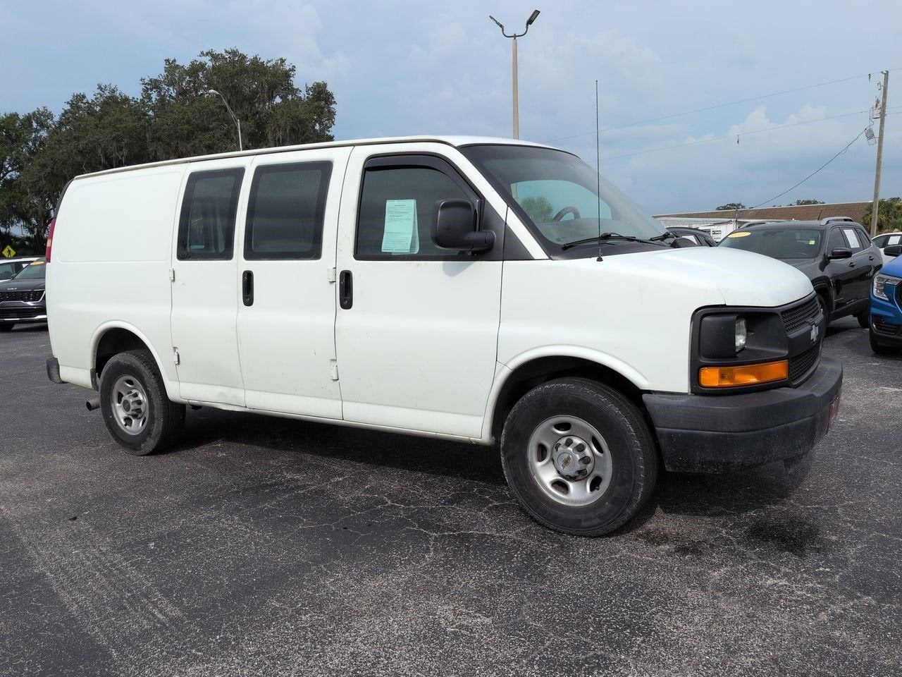 2005 Chevrolet Express Cargo 2500 Base
