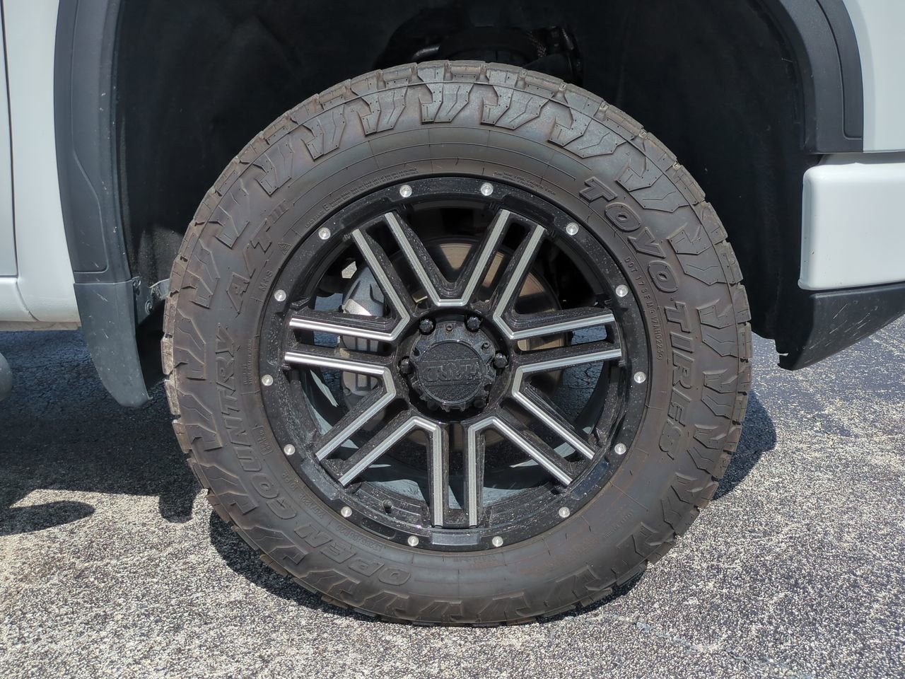 2024 GMC Sierra 1500 AT4