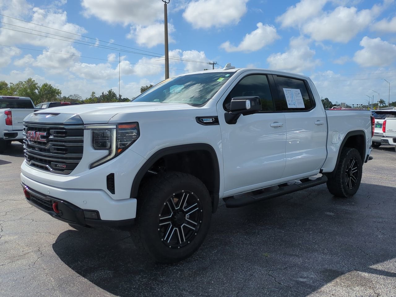2024 GMC Sierra 1500 AT4