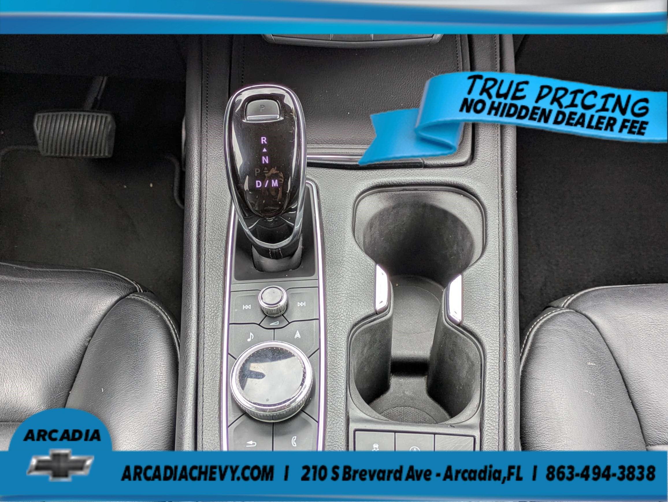 2020 Cadillac XT4 FWD Premium Luxury