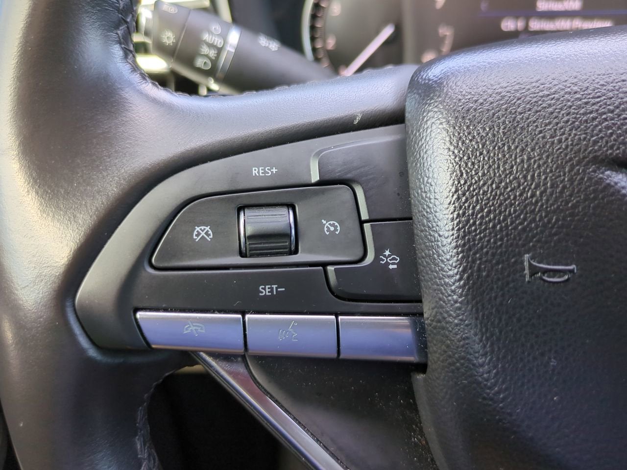 2024 Cadillac XT6 Luxury