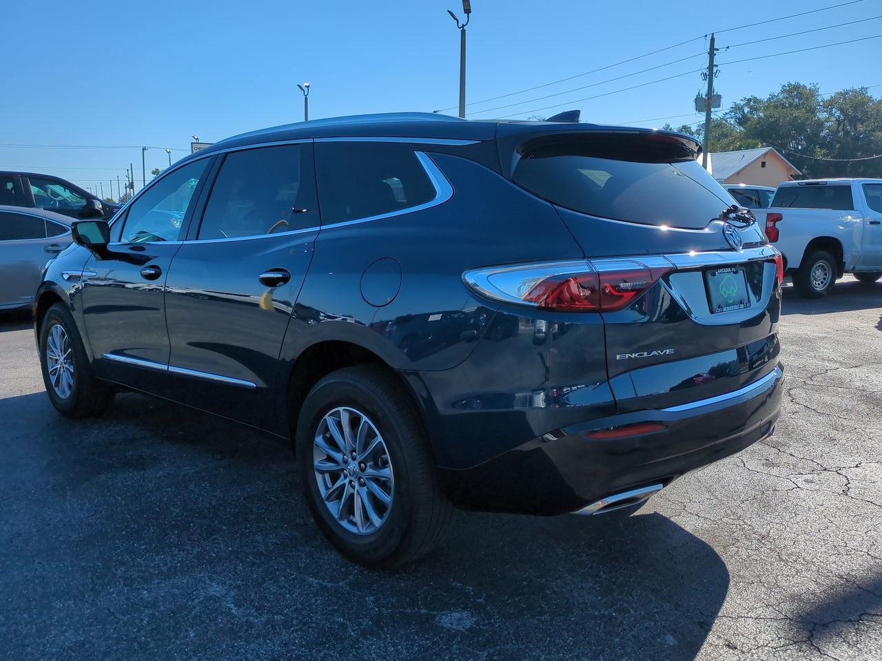 2023 Buick Enclave Essence