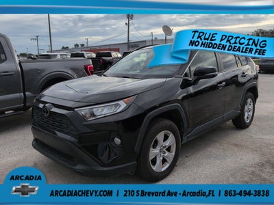 2020 Toyota RAV4 XLE