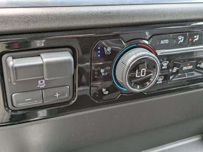 2025 Chevrolet Silverado 3500 HD High Country