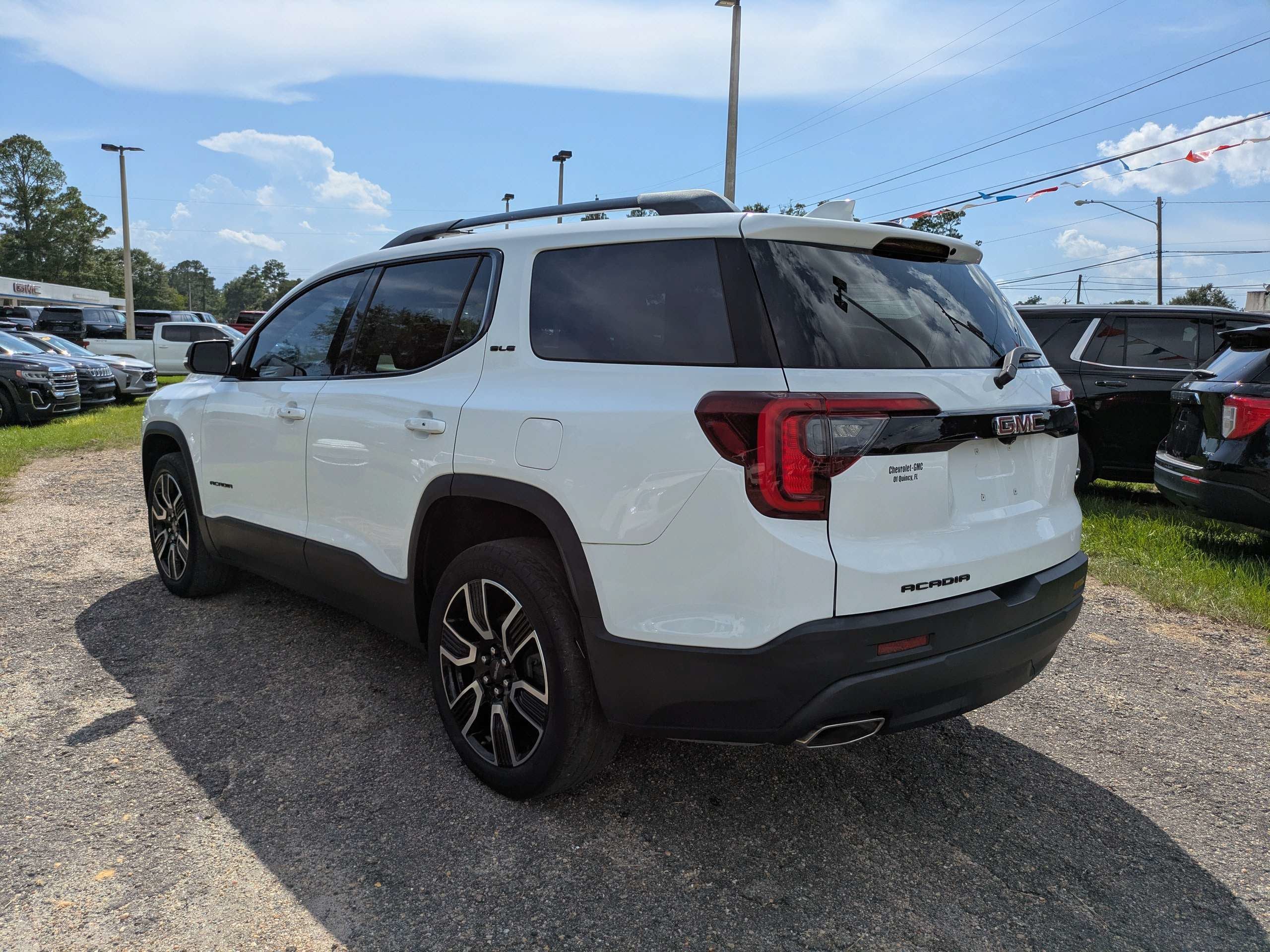 2021 GMC Acadia SLE