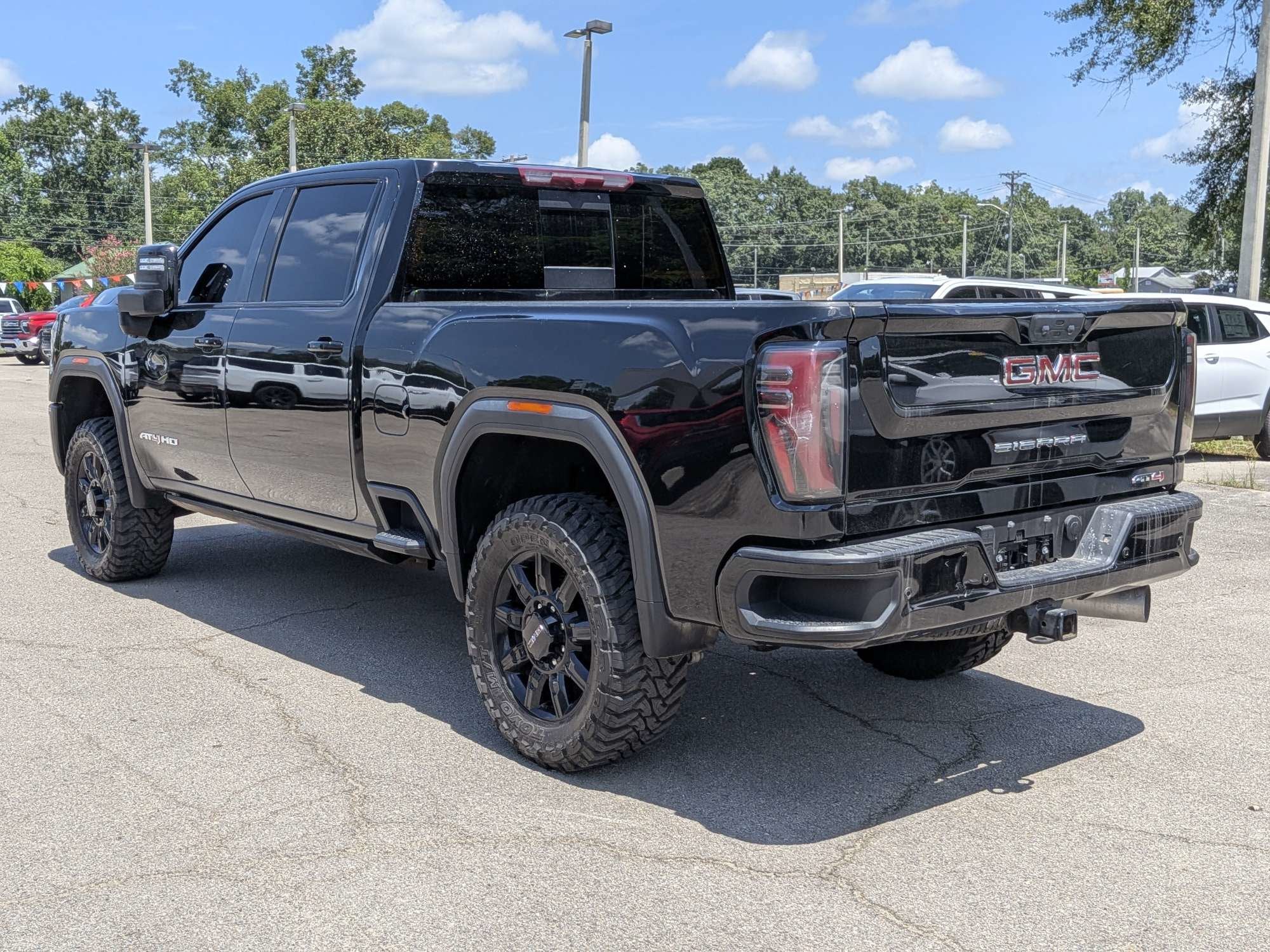 2025 GMC Sierra 3500 HD AT4