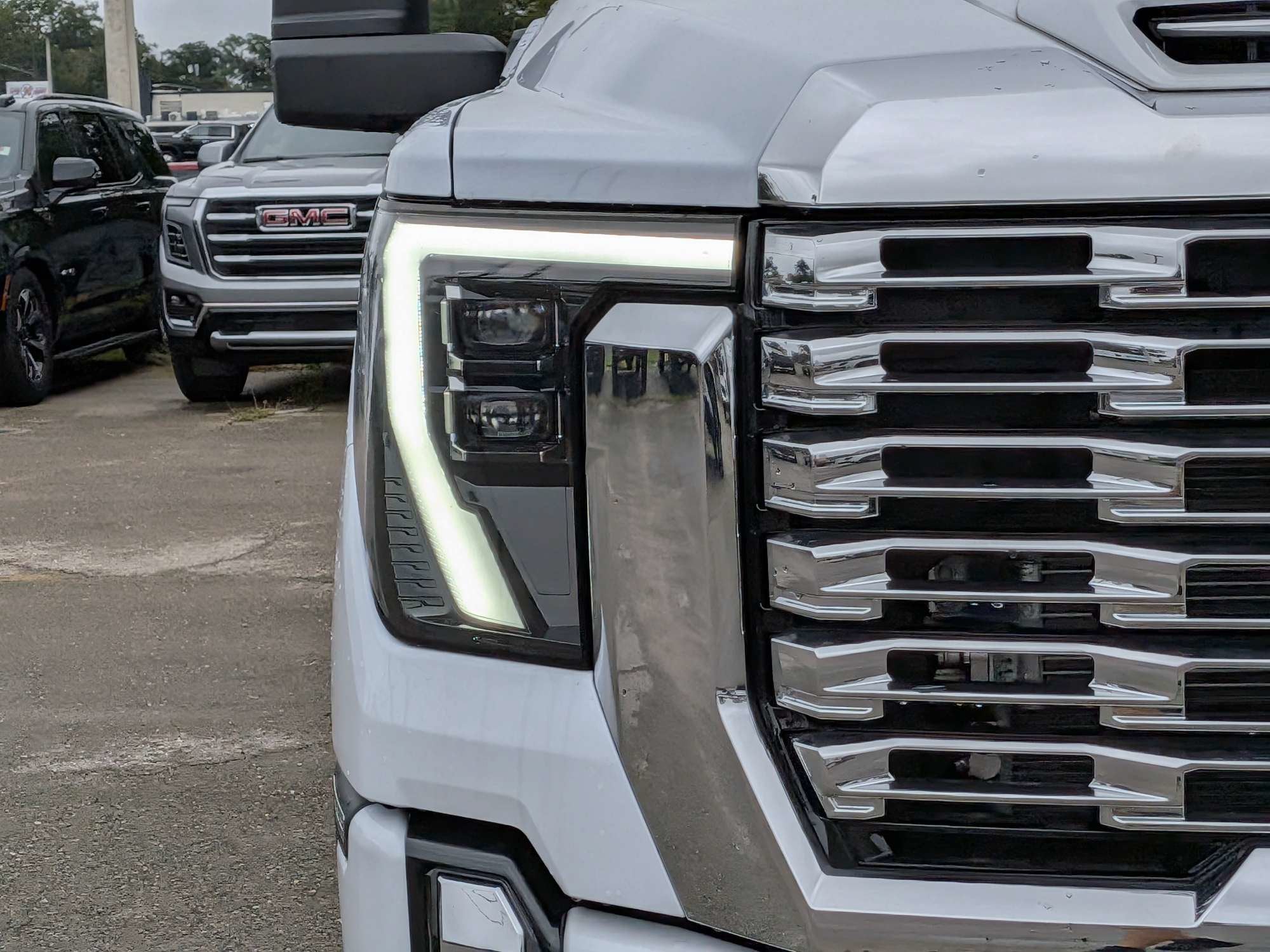 2026 GMC Sierra 3500 HD Denali DRW