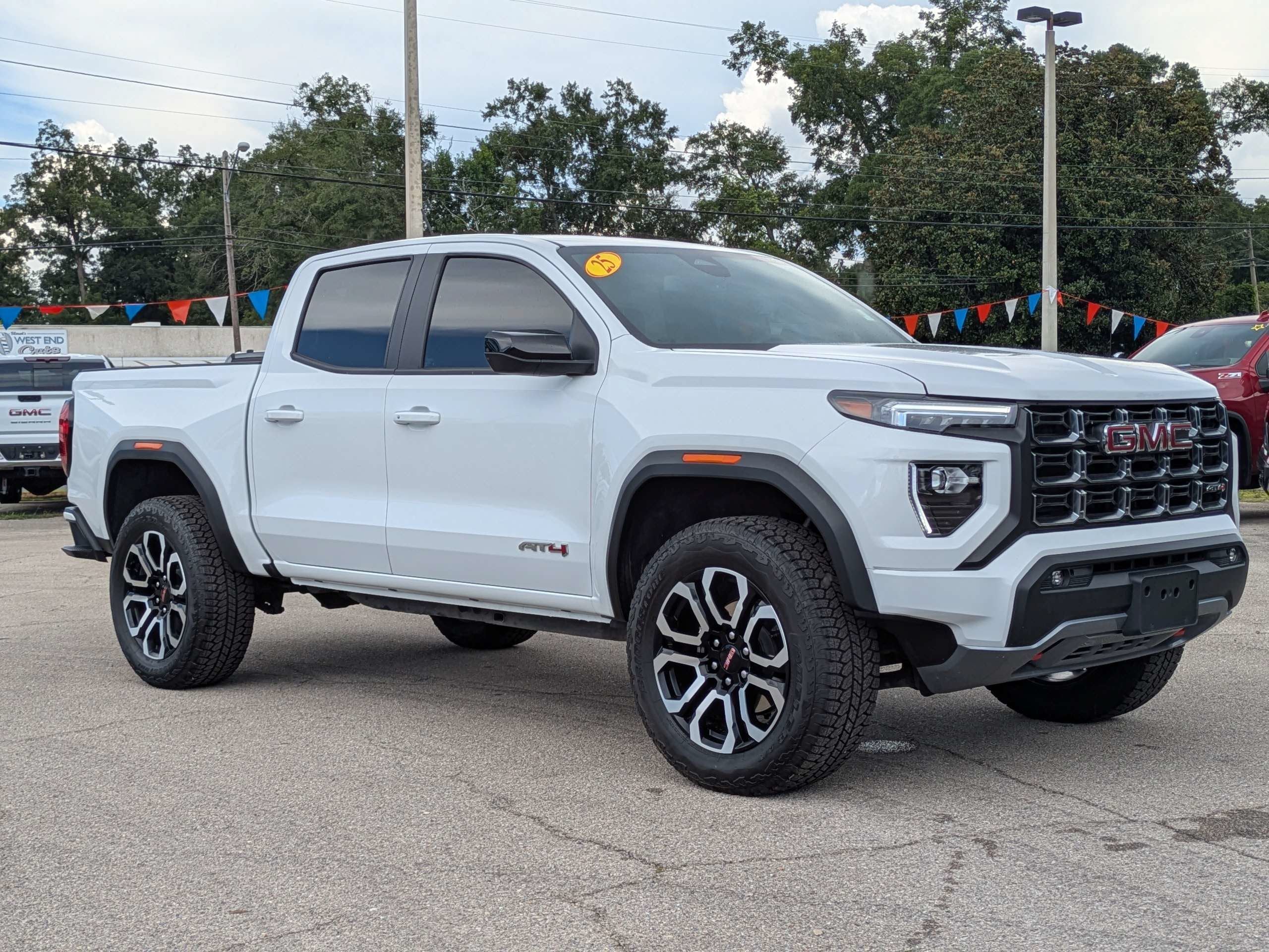 2025 GMC Canyon AT4