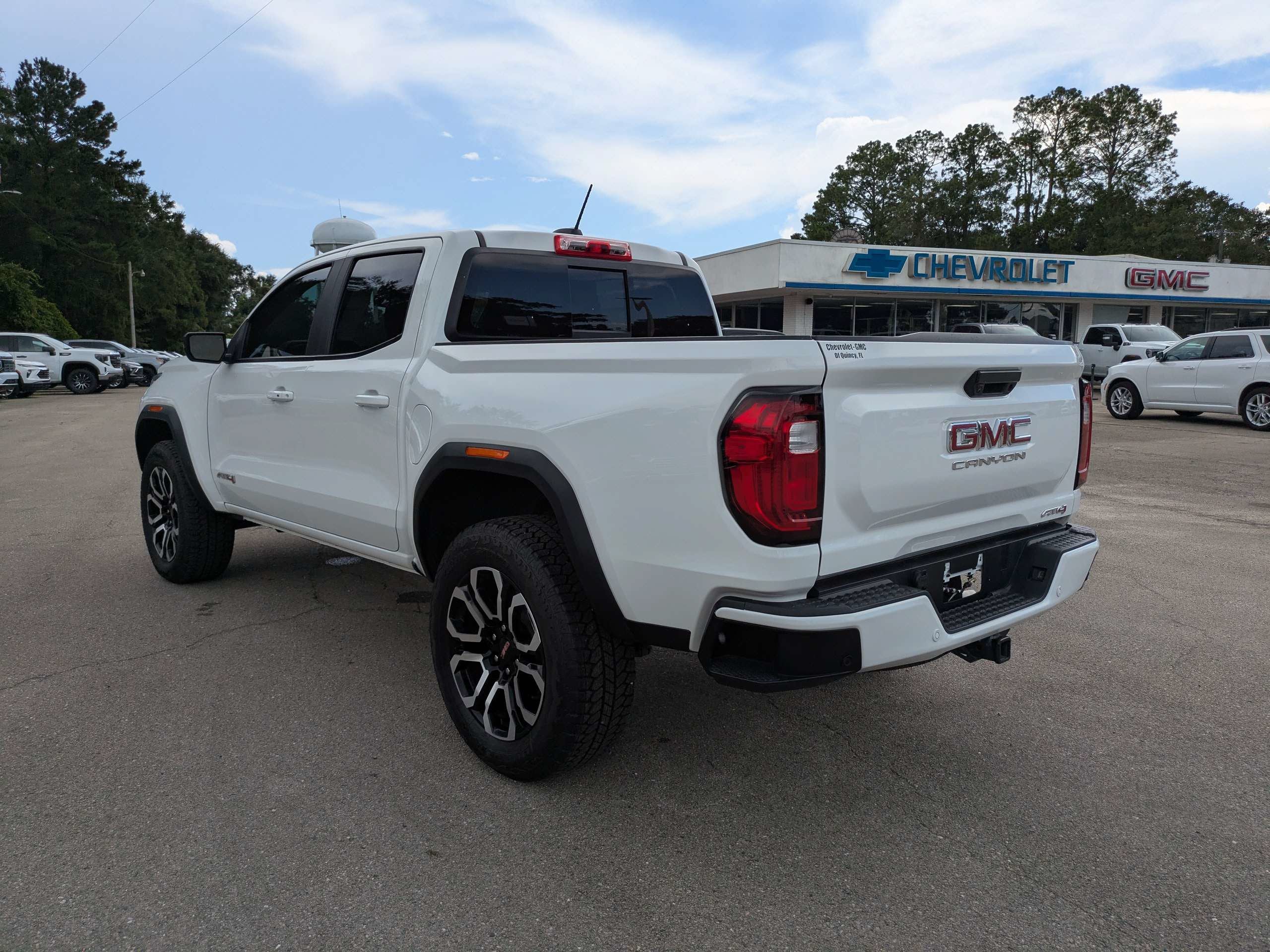 2025 GMC Canyon AT4