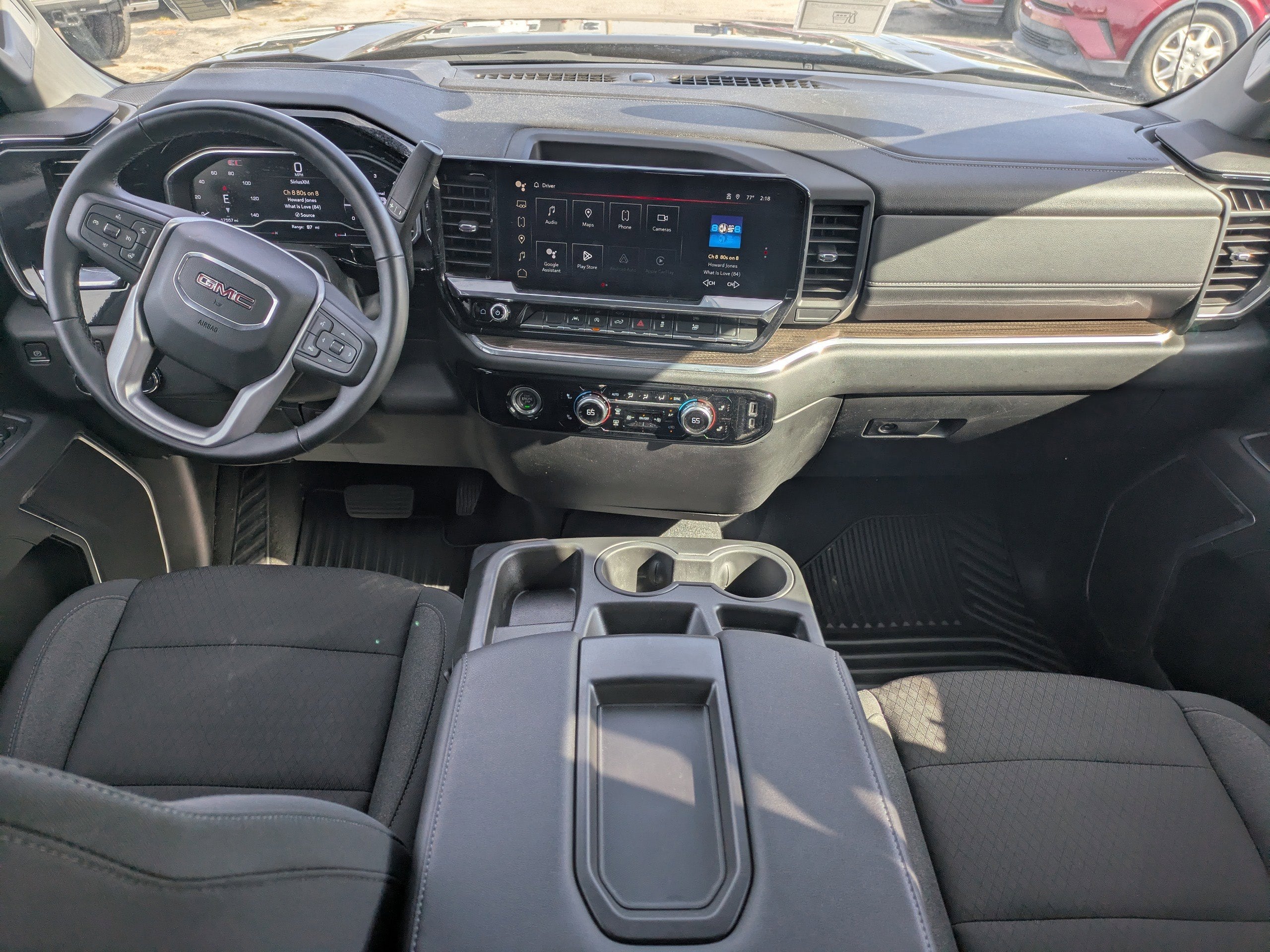 2024 GMC Sierra 1500 Elevation